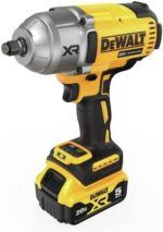 DEWALT 20V MAX Cordless Impact Wrench Kit, 20V MAX, 1/2″ Hog Ring With 4-Mode Speed, Includes Battery, Charger and Kit Bag (DCF900P1)