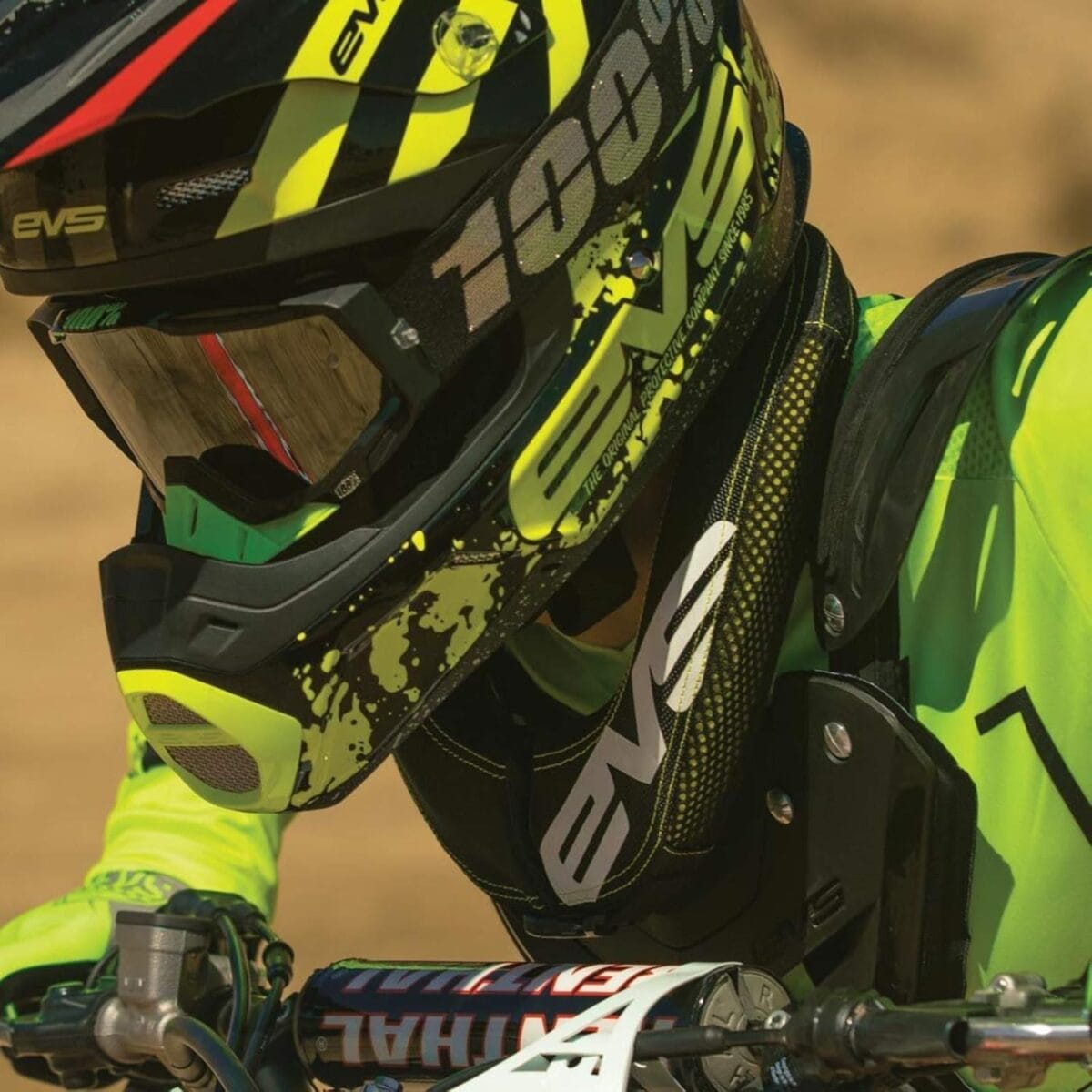 EVS Sports | R2 Moto Low Profile Race Collar | PU Core & Ballistic Nylon Outer Shell