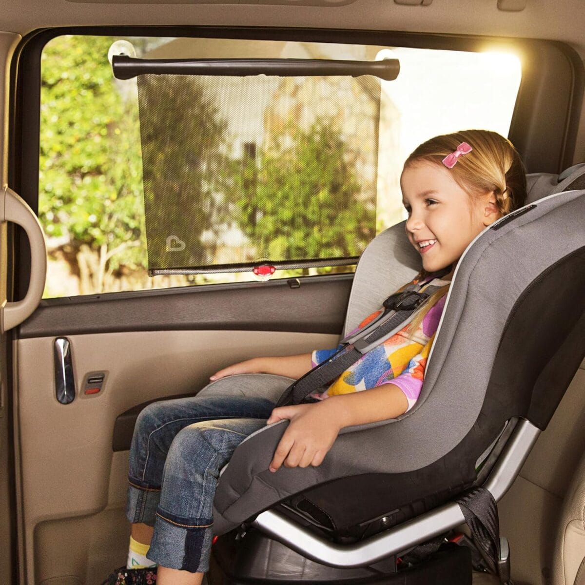 Munchkin Brica Sun Safety Car Window Shade with Heat Alert, Helps Block UVA/UVB Rays, 2 Pack, Black