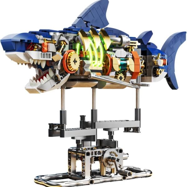Mechanical Shark Building Set with LED Light, 687 PCS Movable Ocean Animal with Display Stand, Sea Fish Building Block Toy, Home Decor Gift for Adults Teens Kids Boys Ages 12+