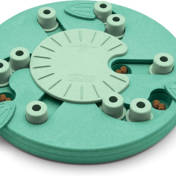 Outward Hound by Nina Ottosson Dog Worker Treat Puzzle Enrichment Toy, Level 3 Advanced, Green