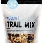 Amazon Brand - Happy Belly Yogurt Trail Mix, 1 pound (Pack of 1)