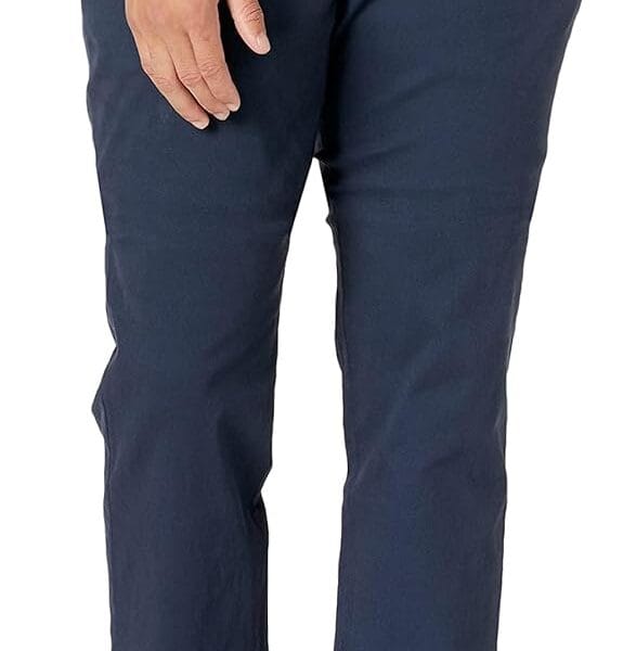 Amazon Essentials Men's Athletic-Fit Casual Stretch Chino Pant (Available in Big & Tall)