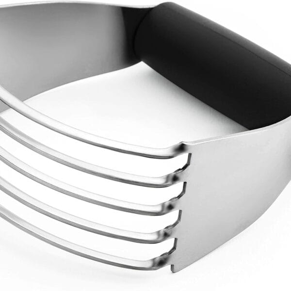 Spring Chef Dough Blender, Top Professional Pastry Cutter with Heavy Duty Stainless Steel Blades, Medium Size, Black