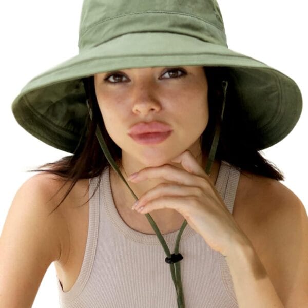 Sun Hats for Women Gardening Hat Wide Brim Ponytail Beach Sun Protection Breathable Cotton Summer Hat with Fold-Up Brim