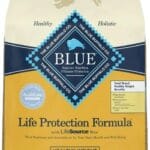 Blue Buffalo Life Protection Formula Healthy Weight Small Breed Dry Dog Food, Supports an Ideal Weight, Made with Natural Ingredients, Chicken & Brown Rice Recipe, 5-lb Bag