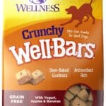 Wellness WellBars Dog Treats, Natural, Training Treat, Grain Free, Crunchy Yogurt, Apples & Banana (45 Ounce Bag)