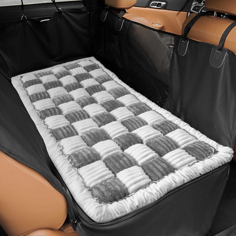 Backseat Dog Bed Mat, Non-Slip Dog Bed for Car Back Seat, Soft & Cozy Dogs Blanket, Washable Travel Pet Mat Seat Protector for Cars, SUVs, Trucks (Grey/White, 51.1" L x 23.6" W x 1.5" Th)