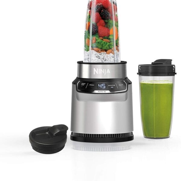 Ninja | Blender | Nutri Pro | Single Serve | For Smoothies, Salsa, Shakes and Frozen Drinks | Includes 2 Smoothie Cups & Lids | Crushes Ice, Fruit & Veggies |Silver | BN401