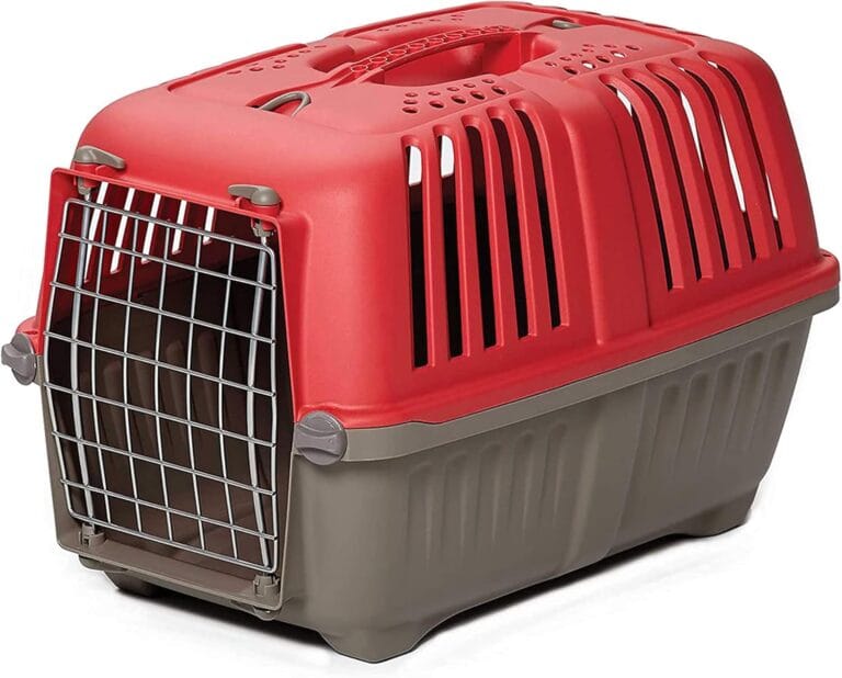 MidWest Homes for Pets Spree Travel Carrier  Hard-Sided Dog & Cat Carrier, Small Pet Travel Crate with Handle, Ventilated Design, Easy Assembly, 22-Inch, Red