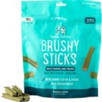 iHeartDogs Brushy Sticks - Dental Treats for Dogs Removes Plaque and Tartar Buildup - Grain-Free Dog Teeth Cleaning Chews Made with Chicken - 30 Mini Sticks