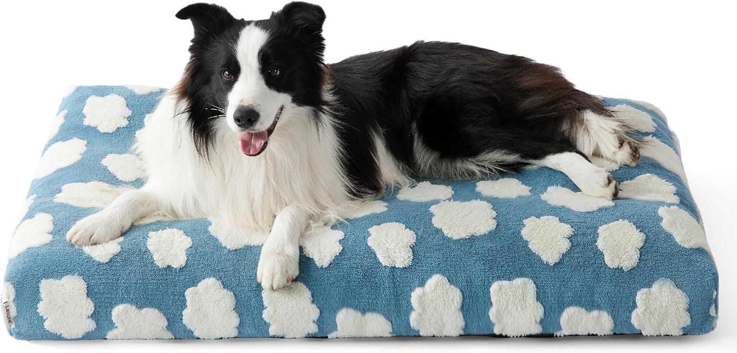 LE SURE Cute Large Dog Bed for Crate-Thick Shredded Chopped Foam Pet Bed Indoor with Removable Washable Cover, Modern Fuzzy Plush & Anti Slip Bottom, Blue LE SURE Cute Large Dog Bed for Crate-Thick Shredded Chopped Foam Pet Bed Indoor with Removable Washable Cover, Modern Fuzzy Plush & Anti Slip Bottom, Blue