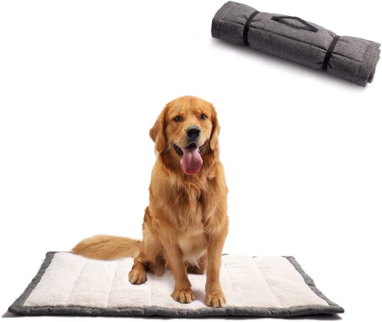 Outdoor Dog Bed, Portable Dog Travel Mat, Rollup Pet Camping Gear, Crate Pad with Carry Handles for Large Dogs, Super Soft, Machine Washable, 42 * 28 Grey