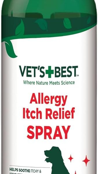 Vet's Best Allergy Itch Relief Spray for Dogs | Soothes Dog Dry Skin | Relieves The Urge to Itch, Lick, and Scratch | 8 Ounces