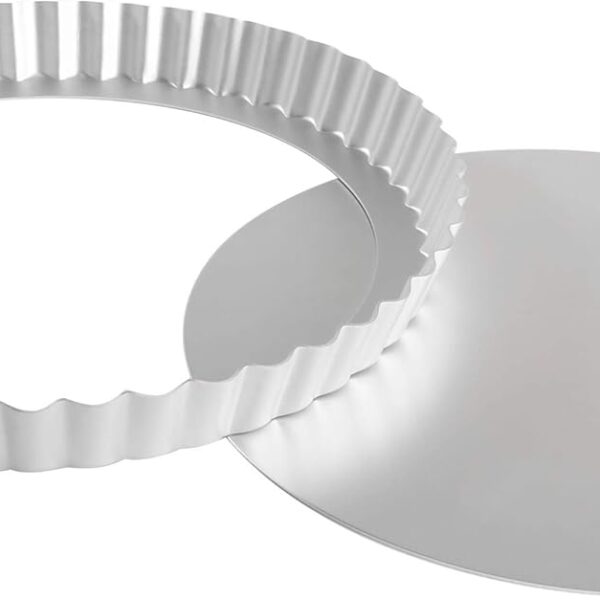 Fat Daddio's PFT-95 Round Fluted Tart Pan, 9.5 x 1 Inch