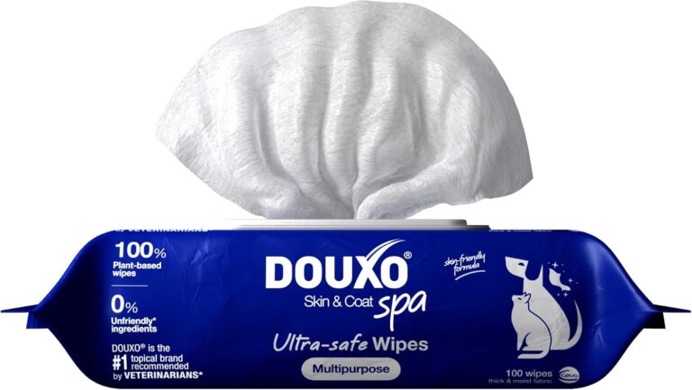 DOUXO Skin & Coat SPA - Ultra-Safe Multipurpose Wipes for Dogs and Cats, 100 Wipes, Gently Removes Tear and Saliva Stains, Leaves the Coat and Skin Refreshed and Smelling Great, Skin-Friendly Formula