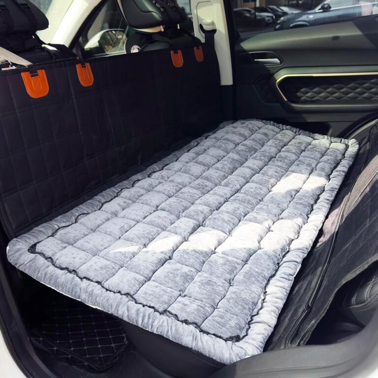 AEEISHOMEREFORM Backseat Pet Bed Mat, Truck Plaid Dog Bed for Car Back Seat, Deluxe Dog Seat Covers, Non-Slip Travel Pet Mat, Fit for Backseat Extenders and Trucks SUVs (Grey, 24.8x54 inch)