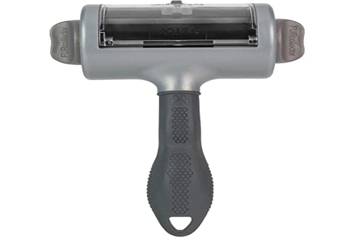 Furminator Personal Hair Collection Tool for Dogs, Standard (026114) Furminator Personal Hair Collection Tool for Dogs, Standard (026114)