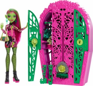 Monster High Skulltimate Secrets Doll & Accessories Set, Garden Mysteries Venus McFlytrap with Reveal Closet & 19+ Tea Party Surprises Like Clothes