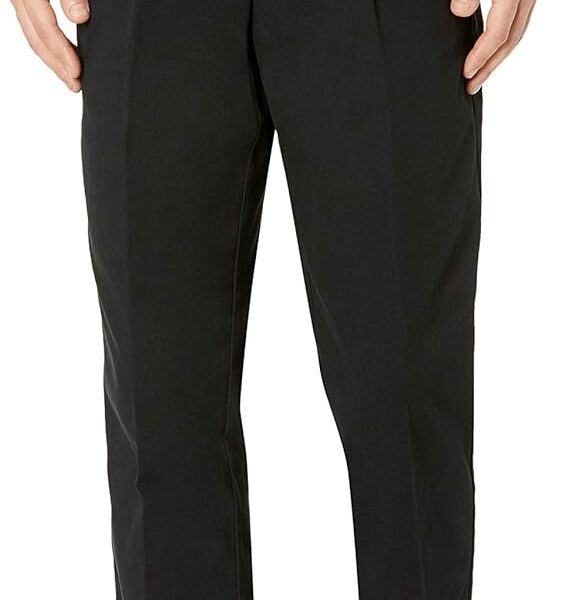 Amazon Essentials Men's Classic-Fit Wrinkle-Resistant Pleated Chino Pant (Available in Big & Tall)
