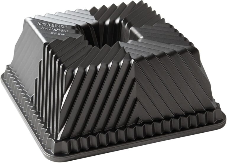 Nordic Ware Bundt Squared Pan, 10 Cup, Graphite