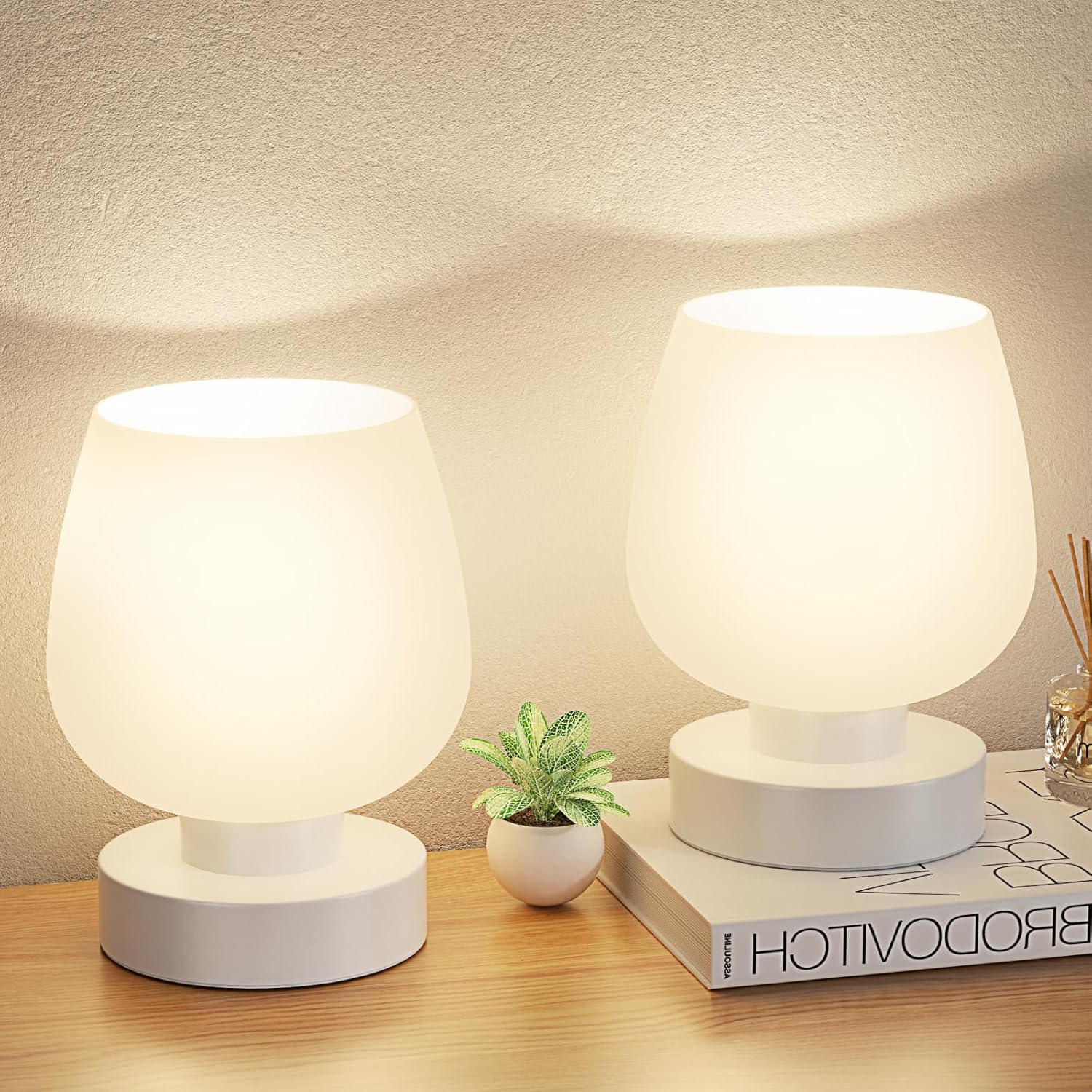 Kakanuo Touch Bedside Lamps Set of 2, Small Table Lamps for Bedroom, 3 Way Dimmable Nightstand Lamps with Modern Design, Small Desk Lamps for Living Room and Office - Bulb Included, Pack of 2 Kakanuo Touch Bedside Lamps Set of 2, Small Table Lamps for Bedroom, 3 Way Dimmable Nightstand Lamps with Modern Design, Small Desk Lamps for Living Room and Office - Bulb Included, Pack of 2