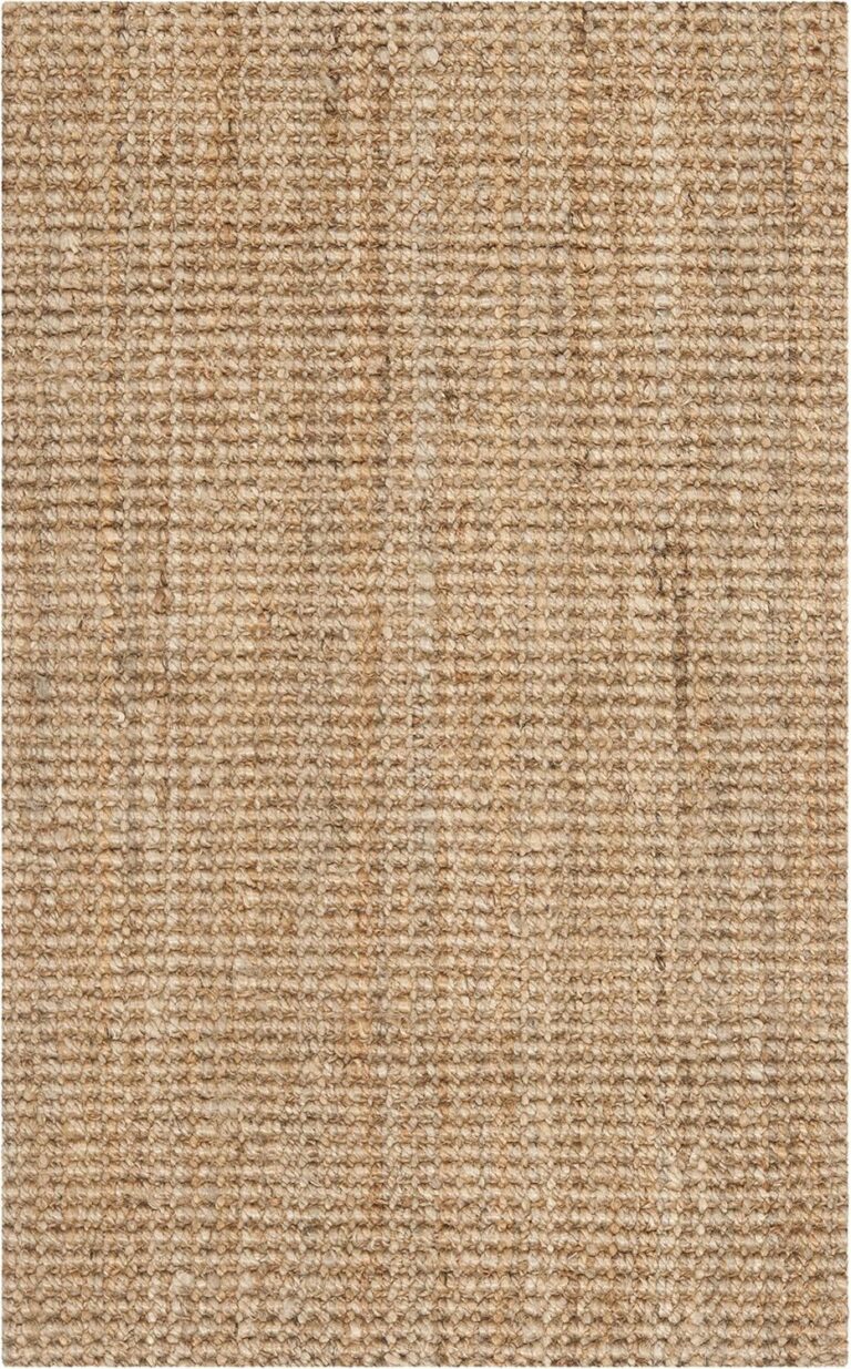 SAFAVIEH Natural Fiber Collection Accent Rug - 2'3" x 4', Natural, Handmade Farmhouse Jute, Ideal for High Traffic Areas in Entryway, Living Room, Bedroom (NF730C)