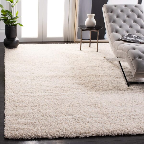 SAFAVIEH California Shag Collection Area Rug - 6'7" x 9'6", Ivory, Non-Shedding & Easy to Clean, Ultra Plush Thick Pile, Ideal for Living Room, Bedroom, Dining Space (SG151-1212)