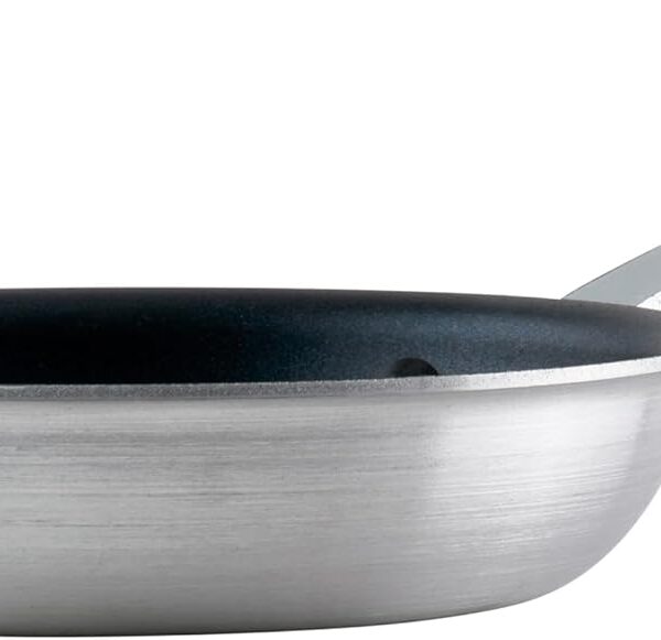Winco Commercial-Grade Aluminium Fry Pan/Skillet, Non-Stick Finish with Cool Touch Handle, 8"