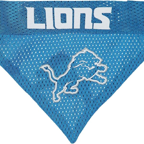 Pets First NFL DOG BANDANA - DETROIT LIONS REVERSIBLE PET BANDANA. 2 Sided Sports Bandana with a PREMIUM Embroidery TEAM LOGO, Large/X-Large. - 2 Sizes & 32 NFL Teams available