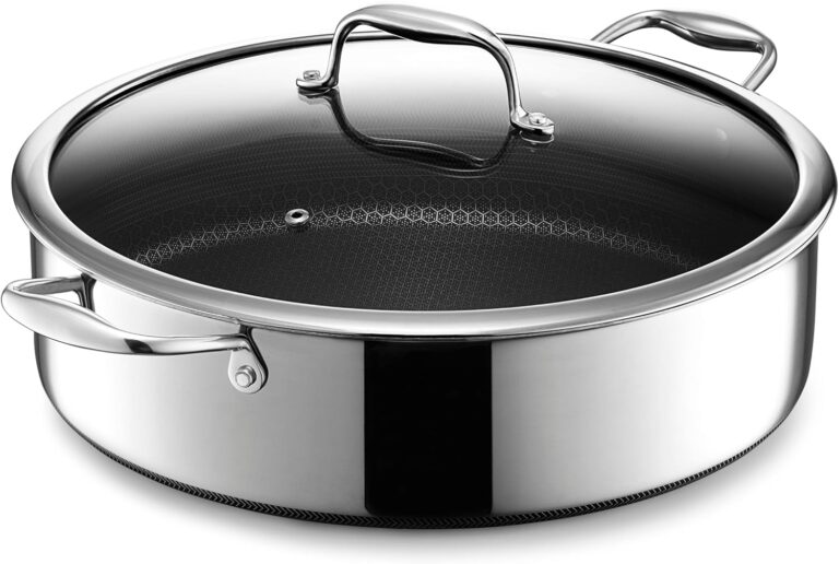 HexClad Hybrid Nonstick 7-Quart Saut Pan with Tempered Glass Lid, Chicken Fryer, Stay-Cool Handles, Dishwasher-Friendly, Oven-Safe Up to 900F, Induction Ready, Compatible with All Cooktops