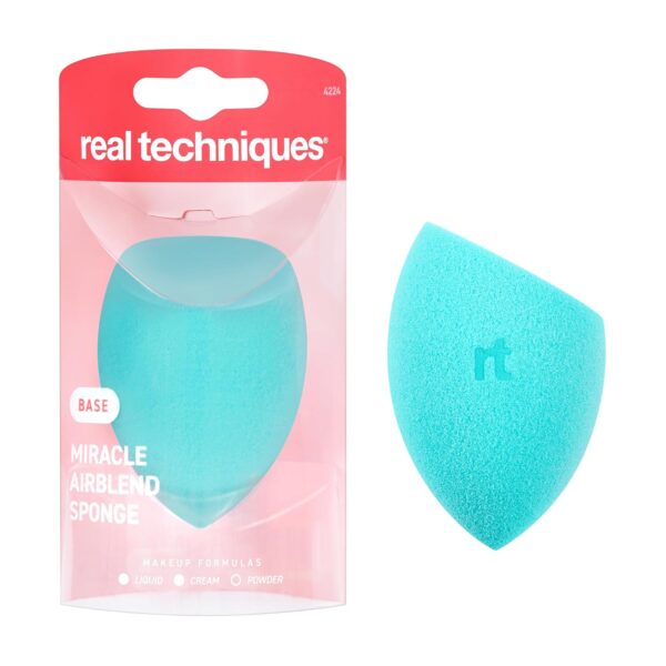 Real Techniques Miracle Airblend Sponge, Matte Makeup Blending Sponge, For Liquid, Cream, & Powder Products, Offers Medium To Full Coverage, Foundation Sponge, Latex-Free Foam, 1 Count