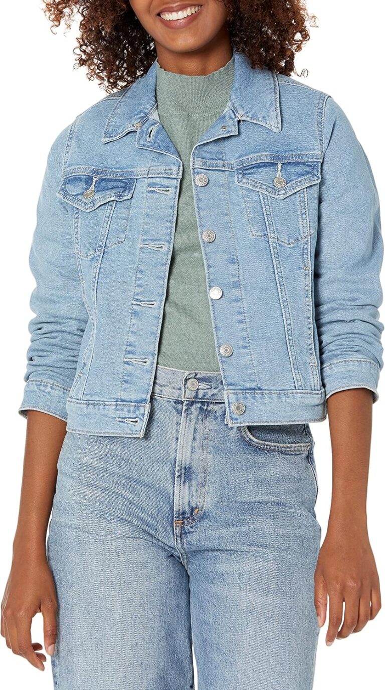 Levi Strauss Signature Gold Women's Original Trucker Jacket Stretch Denim (Standard and Plus)