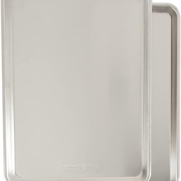 Nordic Ware Naturals Half Sheet - USA Made Aluminum Commercial Quality Sheet Pan for Baking or Roasting, Encapsulated Galvanized Steel Rim Prevents Warping, 2-Pack