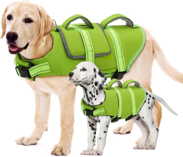 EMUST Dog Life Vest for Boating, Ripstop Large Dog Safety Vest with Reflective Stripes, Adjustable Life Jacket for Pets for Swimming with Superior Buoyancy, Green, L
