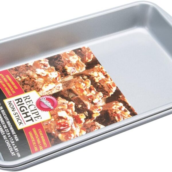 Wilton Recipe Right Biscuit Brownie Pan, 11 Inch x 7 Inch