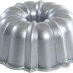 Nordic Ware Platinum Collection Bundt Pan, 6-Cup