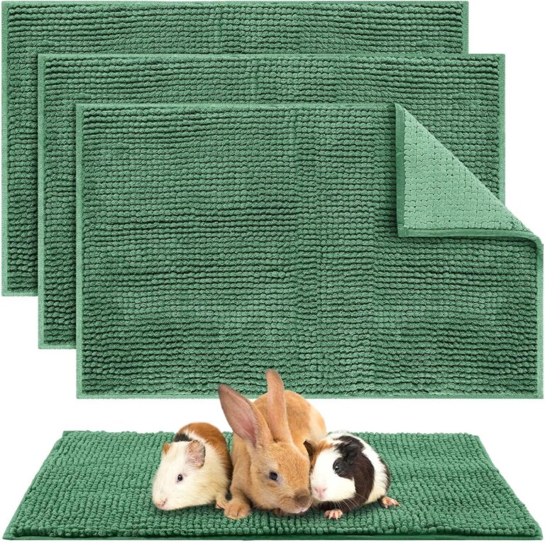 Amylove 4 Pcs Guinea Pig Cage Liner 16 x 24 Inch Washable Chenille Pee Pads Pet Dog Cat Bedding Training Mat Reusable for Small Animals Puppy Bunny Hamster Chinchilla