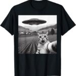 Cat Selfie with Alien UFO Funny Cat Gifts for Men Women Kid T-Shirt